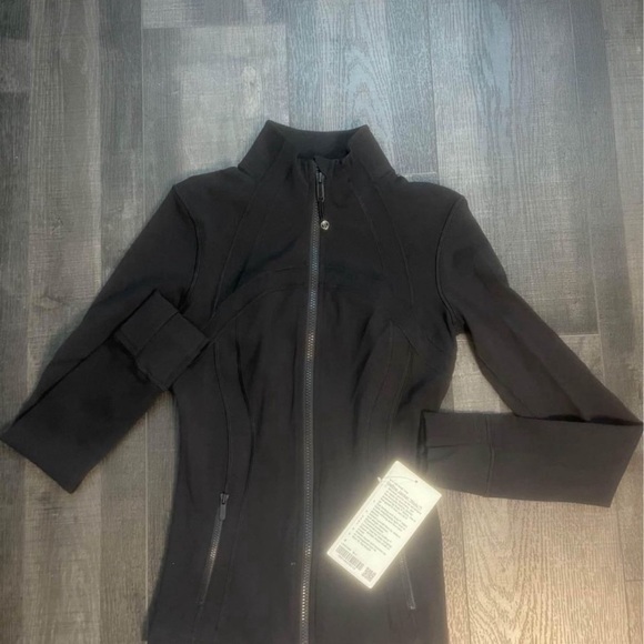 Lululemon define - Picture 1 of 3
